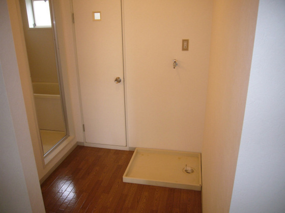 パークサイドよこおB