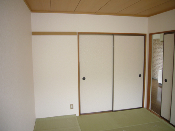 パークサイドよこおB