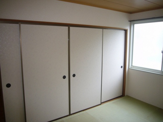 パークサイドよこおB