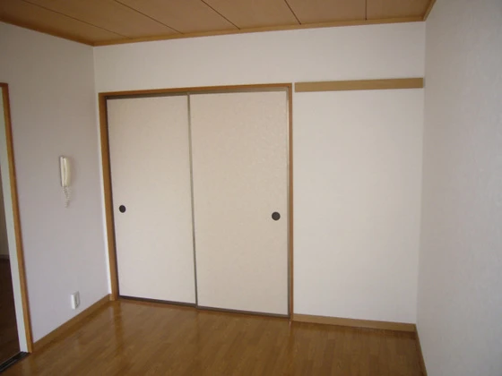 パークサイドよこおB