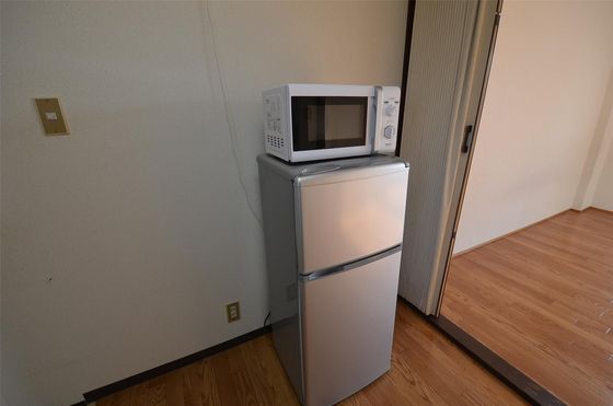 ホワイトメゾン学南6棟