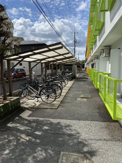 ホワイトメゾン学南6棟