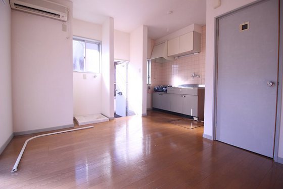 レジデンス伊島A