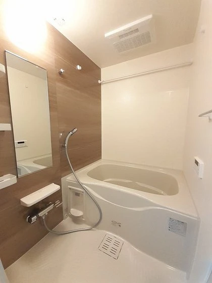 アヴェニール アン