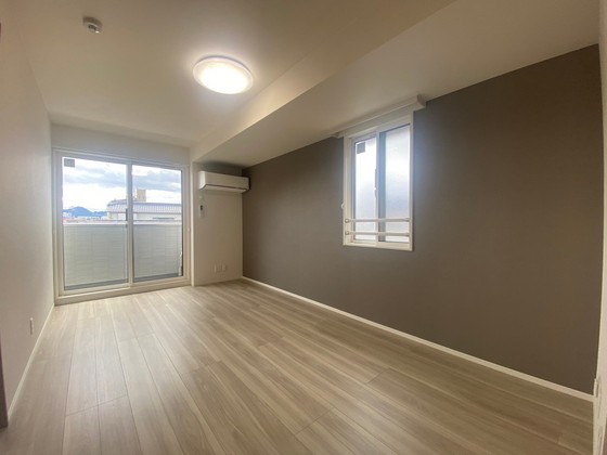 ドゥズィエム串戸