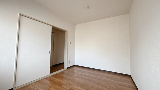 ニュートラルハイツ