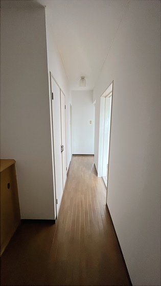 ニュートラルハイツ