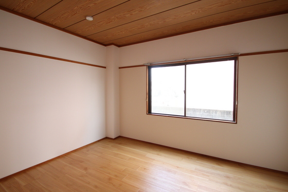 虫明第二マンション