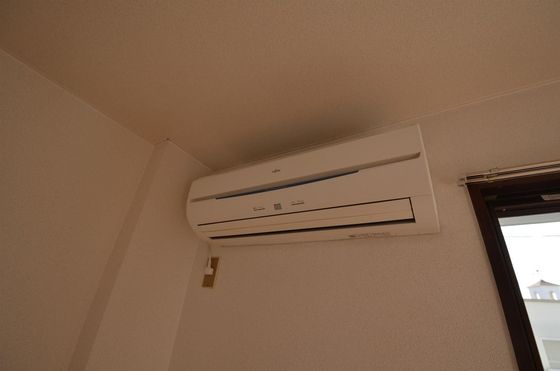 ホワイトメゾン学南5棟