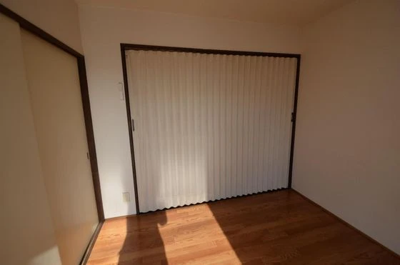 ホワイトメゾン学南5棟