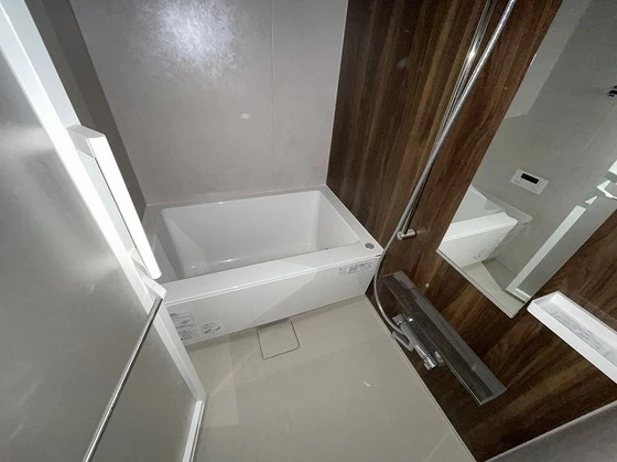 Der Glanz. Y2比治山