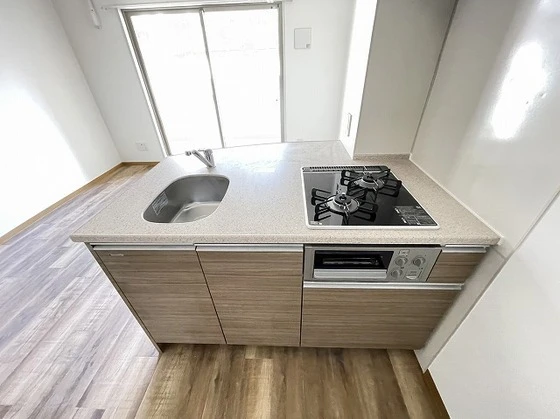 Der Glanz. Y2比治山