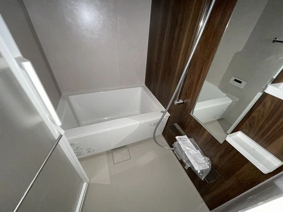 Der Glanz. Y2比治山