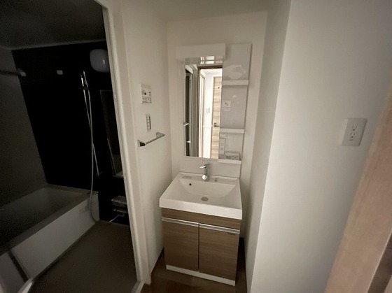 Der Glanz. Y2比治山