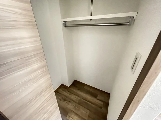 Der Glanz. Y2比治山