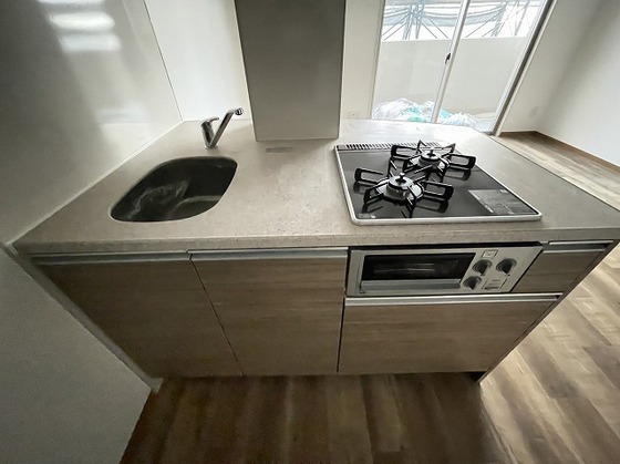 Der Glanz. Y2比治山