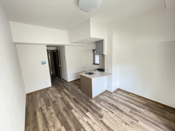 Der Glanz. Y2比治山