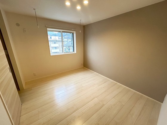 クロシェット祇園西原