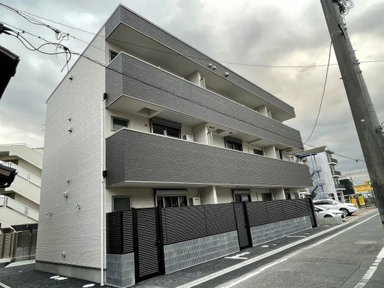 REGALEST LUXE(レガリスト リュクス)