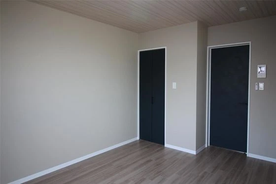 Alterna(オルタナ)