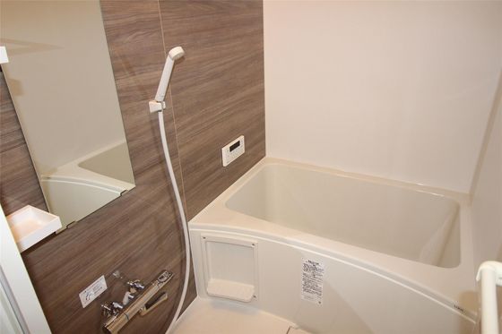 Alterna(オルタナ)