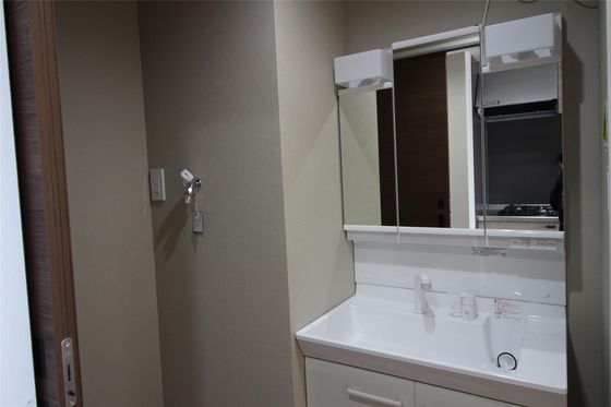 Alterna(オルタナ)