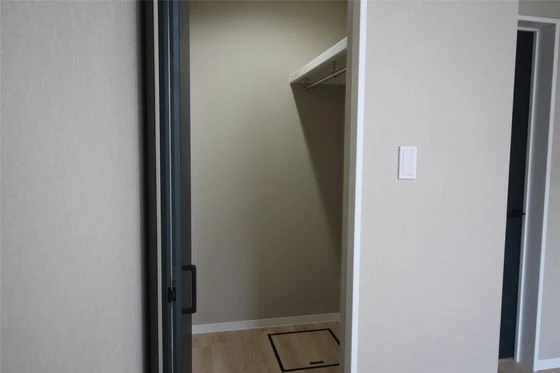 Alterna(オルタナ)