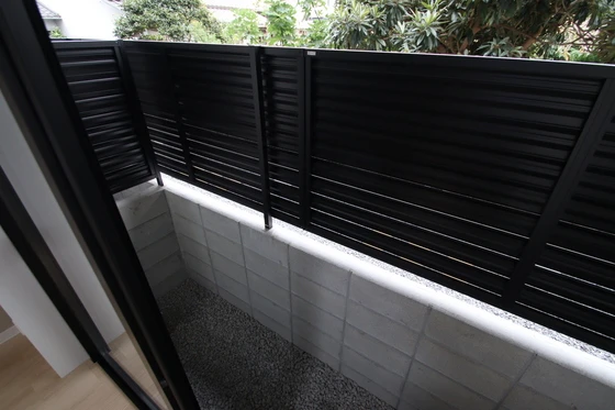 Alterna(オルタナ)