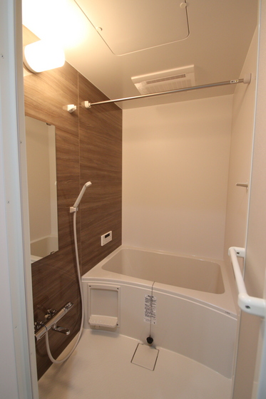 Alterna(オルタナ)