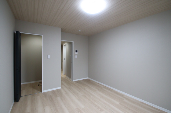 Alterna(オルタナ)