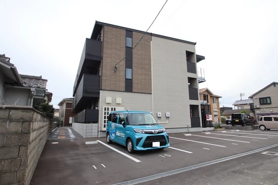 Alterna(オルタナ)