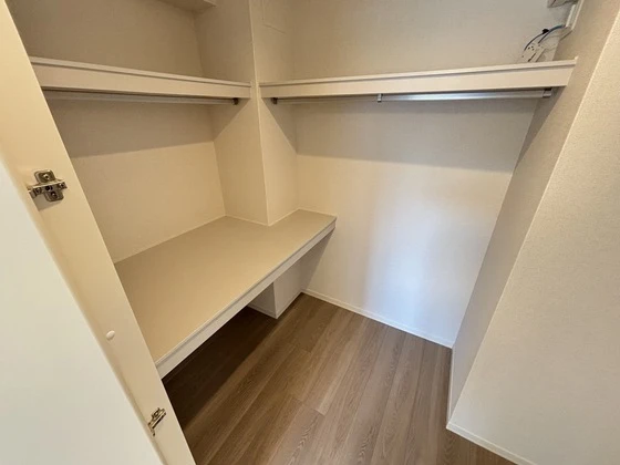 グランエス長束