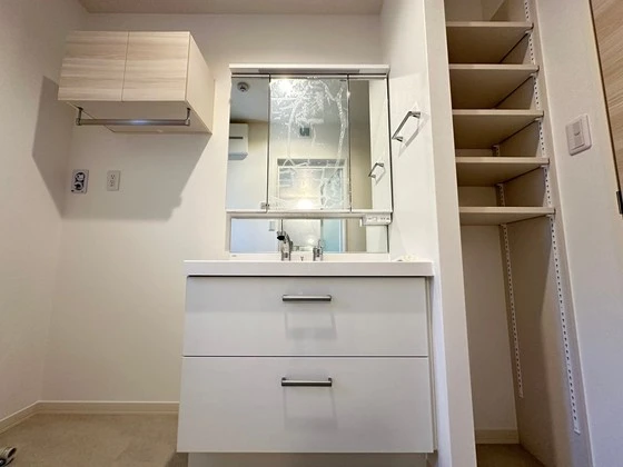 グランエス長束