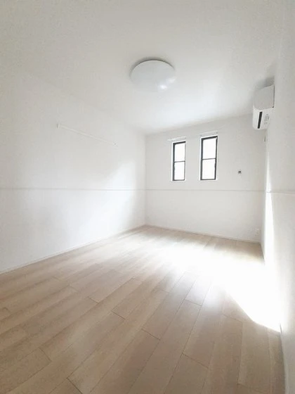 クレール六番館