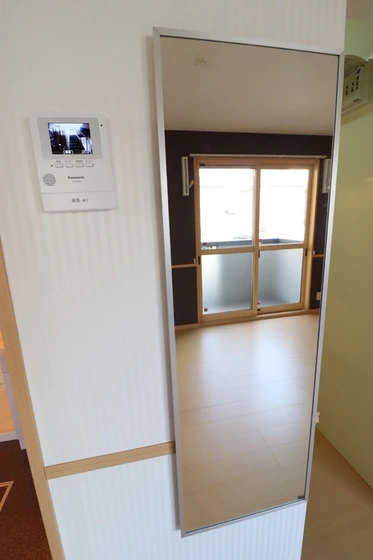 フェイバリット フラット B棟