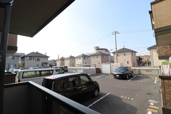 フェイバリット フラット B棟