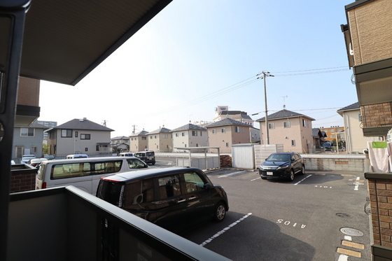 フェイバリット フラット B棟