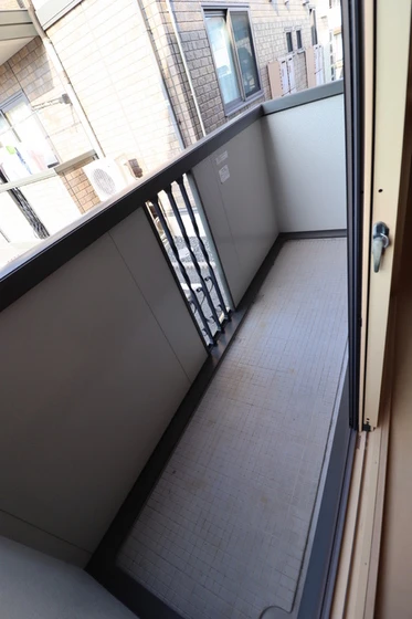 フェイバリット フラット B棟