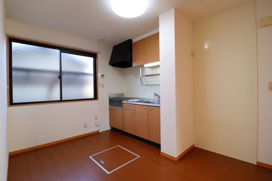 デューク富士見町 A棟