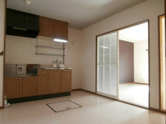 メゾンドールα B棟