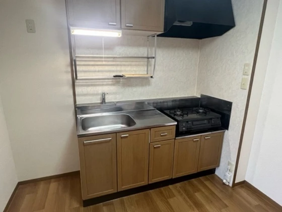 メゾンドールα B棟