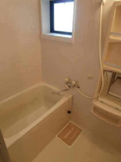 メゾンドールα B棟