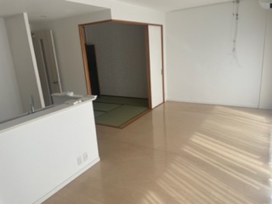 エスコート庚午