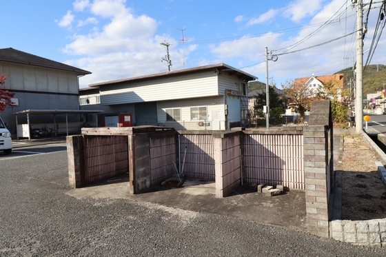 ピローサイド四御神 A棟