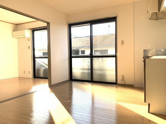 ピローサイド四御神 A棟