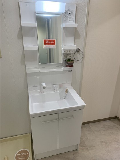 ピローサイド四御神 A棟