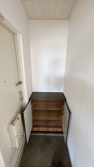 ファミーユ平野A