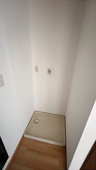 ファミーユ平野A