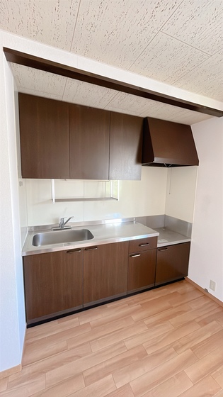 ファミーユ平野A