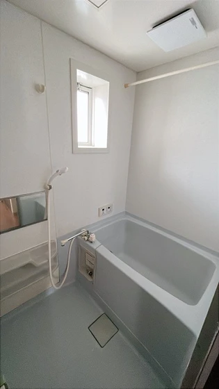 ファミーユ平野A